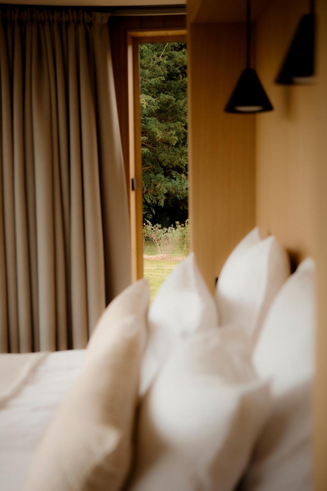 La Suite Nature By Lumipod X Tomette Singuliere Chateau  外观 照片